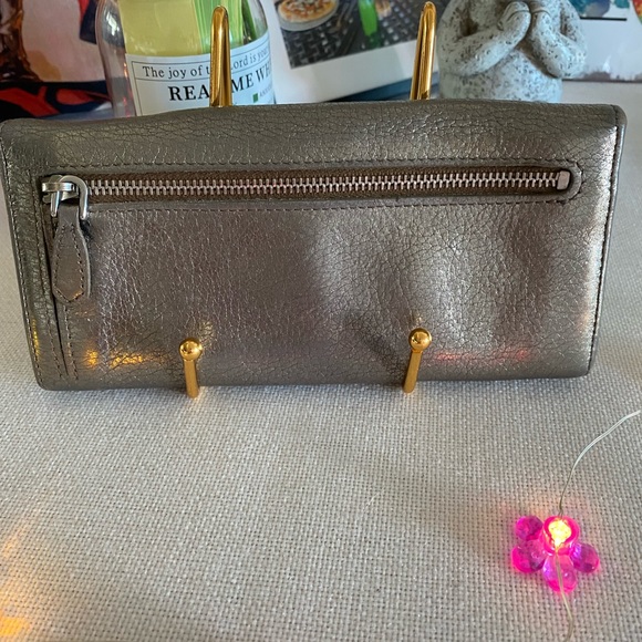 Prada soft saffiano metallic wallet EUC. $75 Authentic w silver hardware - Picture 2 of 16